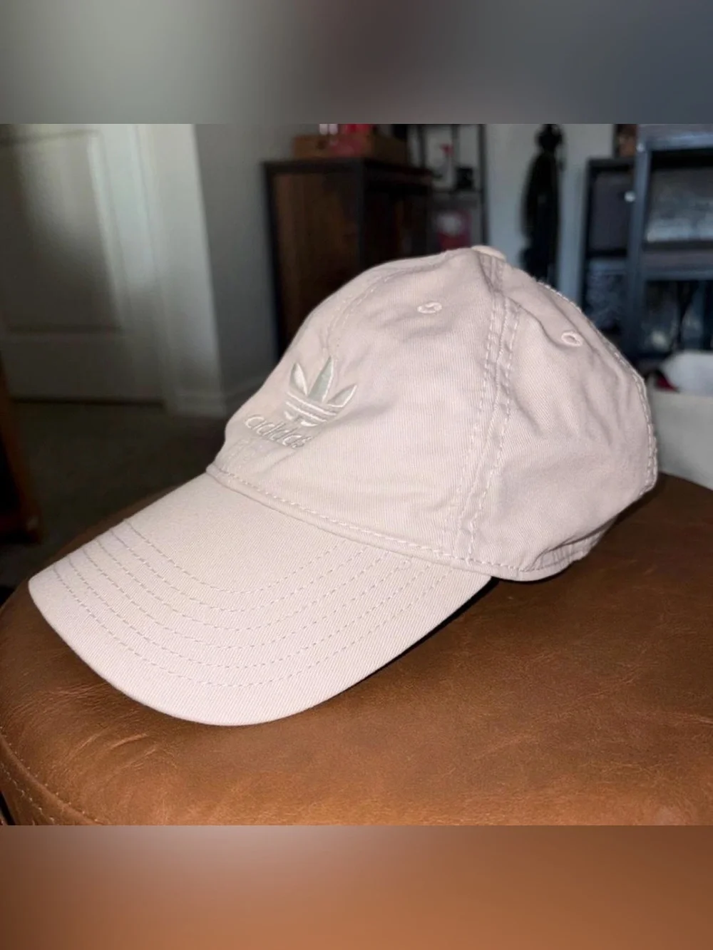 Unisex adidas Trefoil Baseball Cap in Light Pink